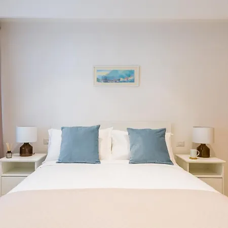 Starhost - Mazzini Apartment Salerno